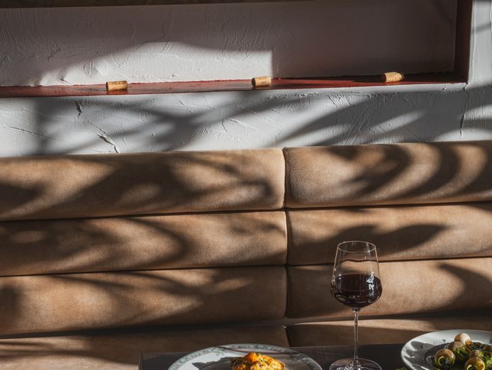 acquire-an-award-winning-restaurant-in-adelaide-39-s-premier-dining-precincts-2