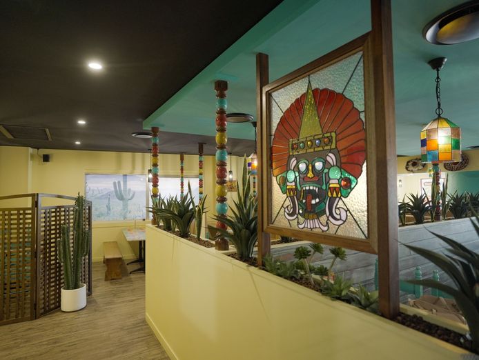 fully-established-restaurant-with-option-to-continue-existing-mexican-franchise-3