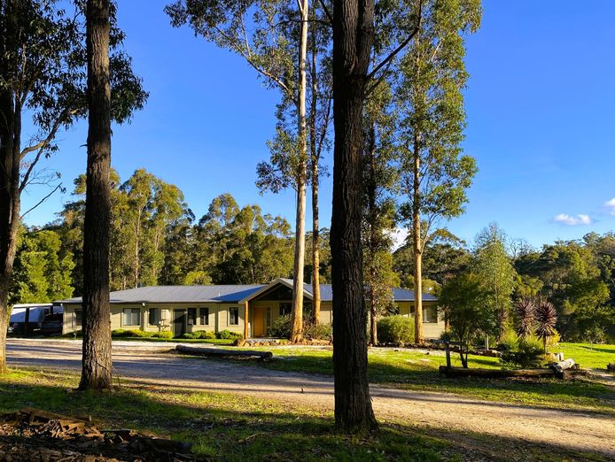 freehold-chalet-accommodation-lifestyle-business-and-property-south-west-wa-4