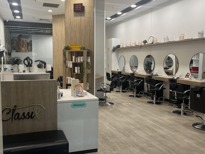 classix-hair-salon-busy-and-beautiful-turnkey-businesses-for-sale-9