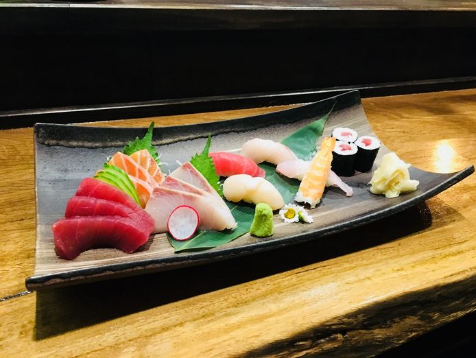 business-for-sale-japanese-izakaya-in-byron-bay-with-shared-ramen-5
