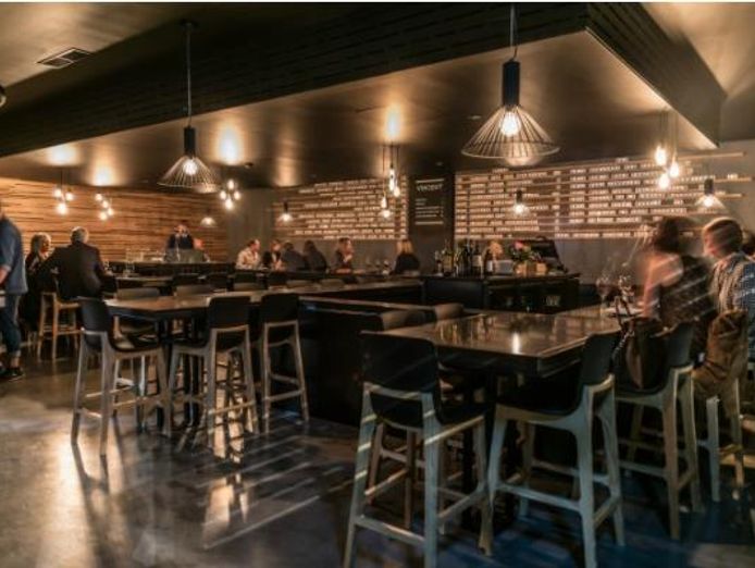 award-winning-fine-dining-restaurant-for-sale-prime-canberra-location-0