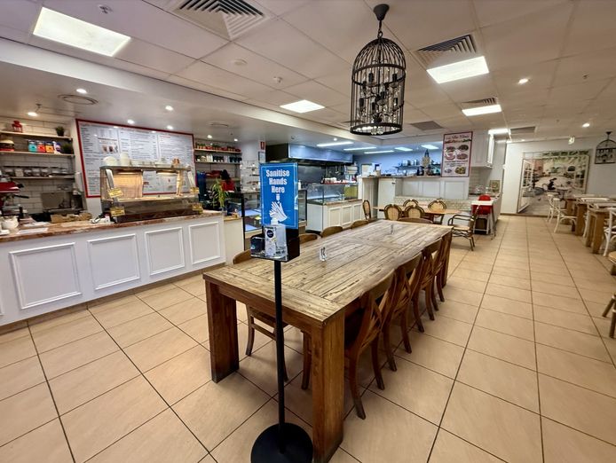 5-day-brisbane-city-cafe-prime-location-established-13-years-0