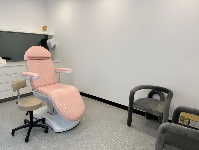 premium-medical-aesthetics-clinic-turnkey-negotiable-6