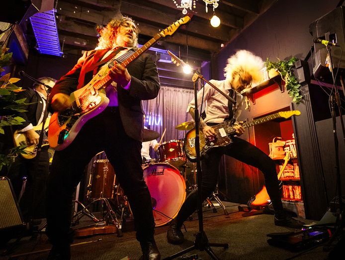unique-bar-and-live-music-venue-in-heart-of-geelong-cbd-7