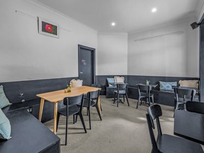 well-known-coffee-shop-available-for-sale-located-in-central-location-mayfield-6