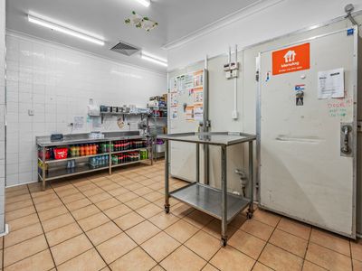 one-of-australias-most-well-known-franchises-for-sale-in-booming-holiday-spot-4
