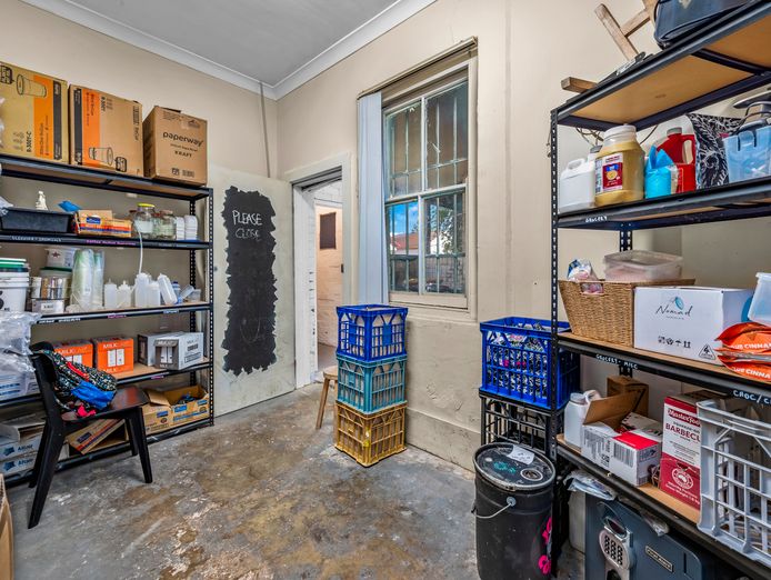 well-known-coffee-shop-available-for-sale-located-in-central-location-mayfield-7