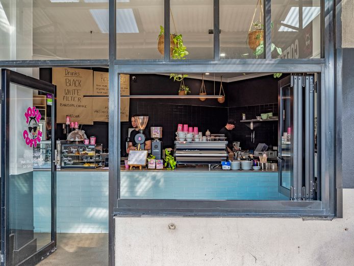 well-known-coffee-shop-available-for-sale-located-in-central-location-mayfield-1