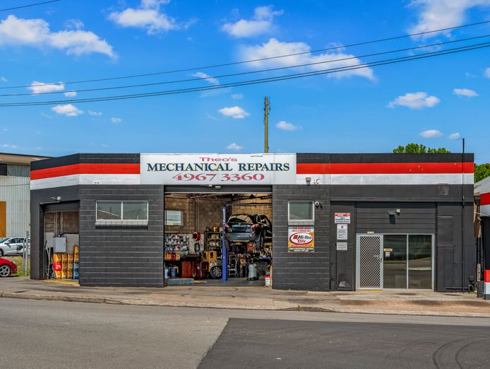 long-established-mechanical-repairs-with-fully-equipped-workshop-in-newcastle-0