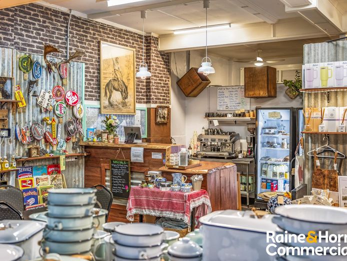 well-established-popular-cafe-in-the-hunter-region-3