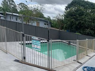 fast-growing-temporary-pool-safety-fence-relate-and-product-hire-business-307-2