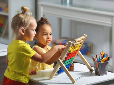 large-national-toy-product-importer-wholesaler-distributor-381-2