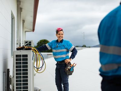 online-wholesale-distribution-supply-with-warehouse-based-showroom-outlet-398-3