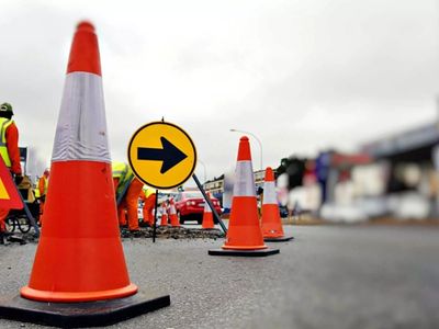 fully-staff-managed-traffic-control-management-equipment-hire-439-1