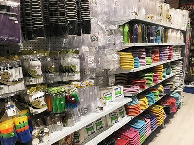 staff-managed-discount-variety-outlet-427-1