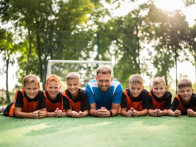 niche-market-sports-product-apparel-and-equipment-outlet-and-online-webstore-2