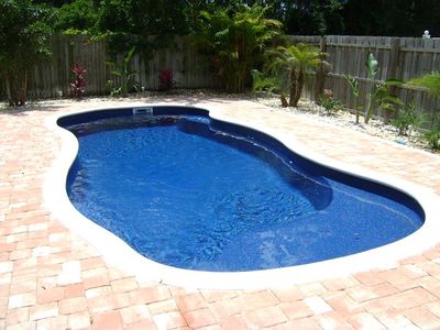 prime-located-pool-product-supply-outlet-mobile-pool-servicing-business-321-2