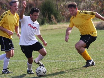 niche-market-sports-product-apparel-and-equipment-outlet-online-webstore-411-1