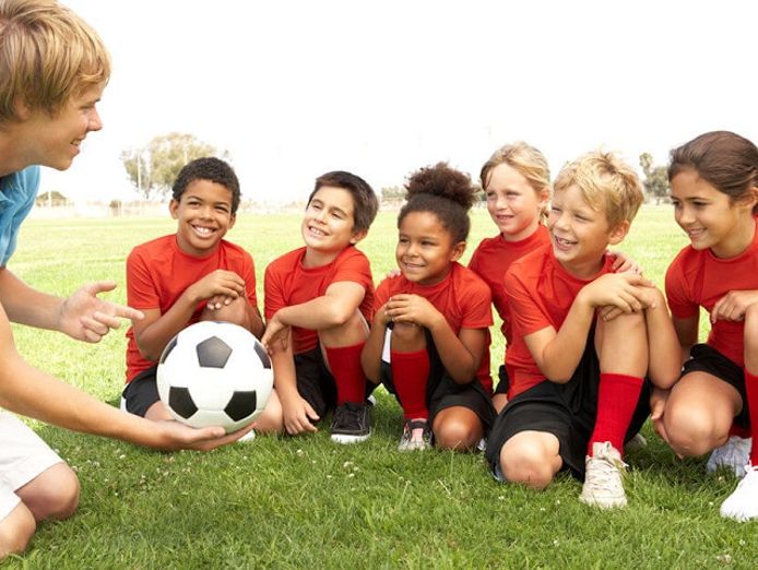 importers-wholesalers-distributors-online-suppliers-sporting-apparel-equip-324-3