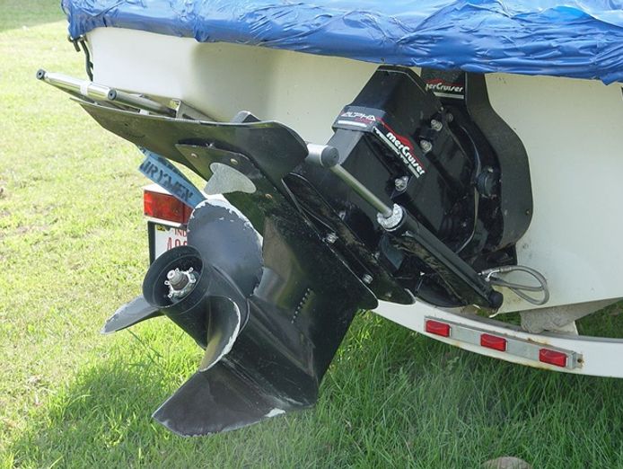one-of-se-qlds-main-outboard-and-related-marine-product-wrecking-business-376-0