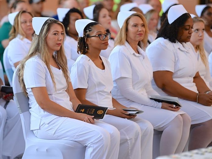 medical-healthcare-industry-importer-wholesaler-online-supplier-uniforms-392-0