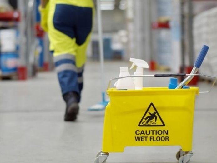 wholesaler-distributor-cleaning-chemical-janitorial-packaging-products-412-2