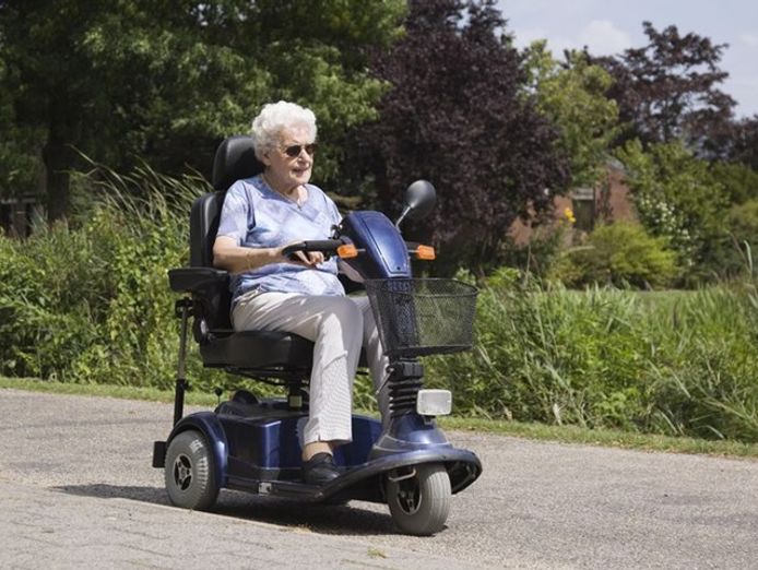 niche-market-importers-and-distributors-wide-range-of-aged-care-products-366-2