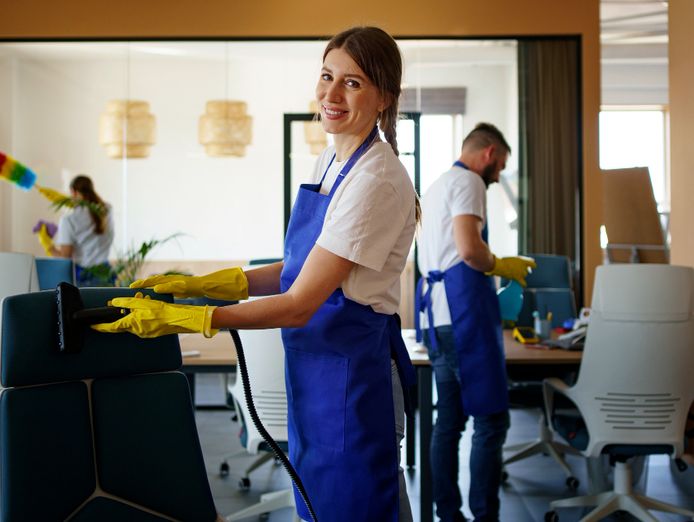 est-20-years-gold-coast-commercial-cleaning-service-417-1