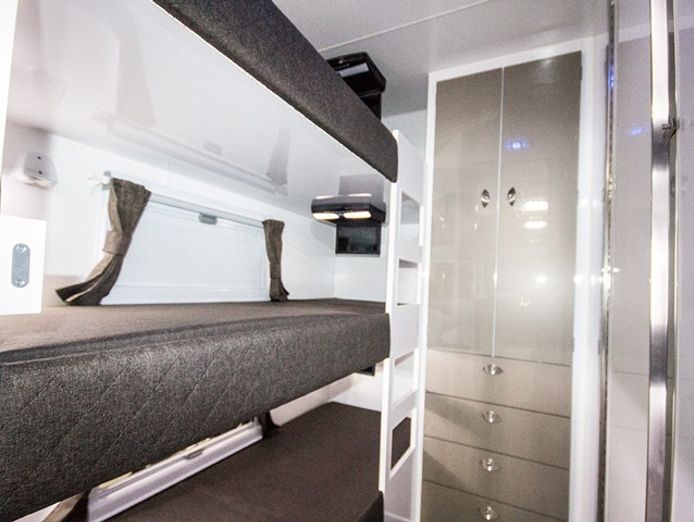 largest-caravan-rv-and-motorhome-product-suppliers-and-service-provider-383-3