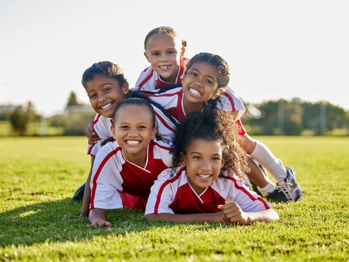 niche-market-sports-product-apparel-and-equipment-outlet-and-online-webstore-3