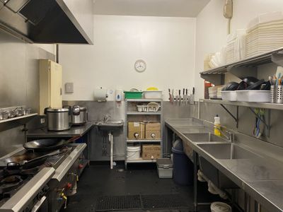 entry-level-asian-restaurant-takeaway-for-sale-4