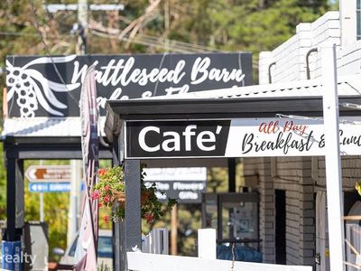 thriving-cafe-in-the-heart-of-bridgetown-3