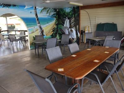 prime-hotel-business-opportunity-mirriwinni-qld-4