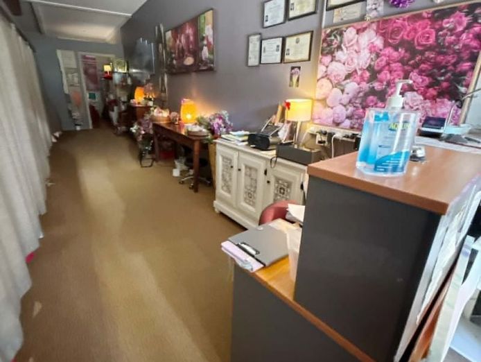 massage-shop-for-sale-oxley-1