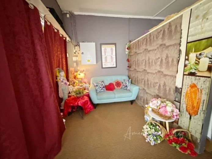 massage-shop-for-sale-oxley-3