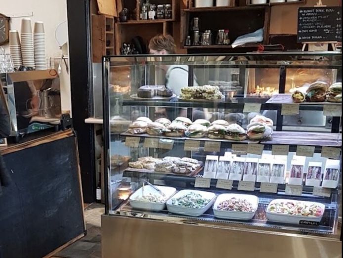 caffe-and-genral-for-sale-in-dalesford-vic-0