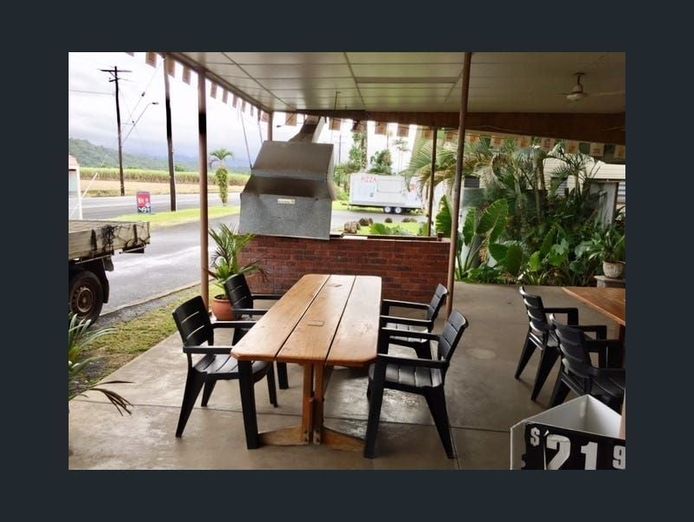 prime-liquor-business-mirriwinni-qld-hotel-and-accommodation-9