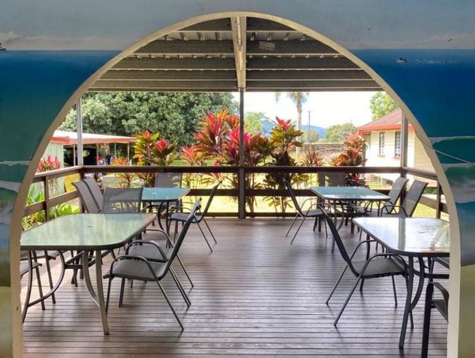 freehold-opportunity-the-historic-mirriwinni-hotel-3