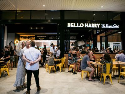 hello-harry-the-burger-joint-sack-the-boss-gouger-street-5