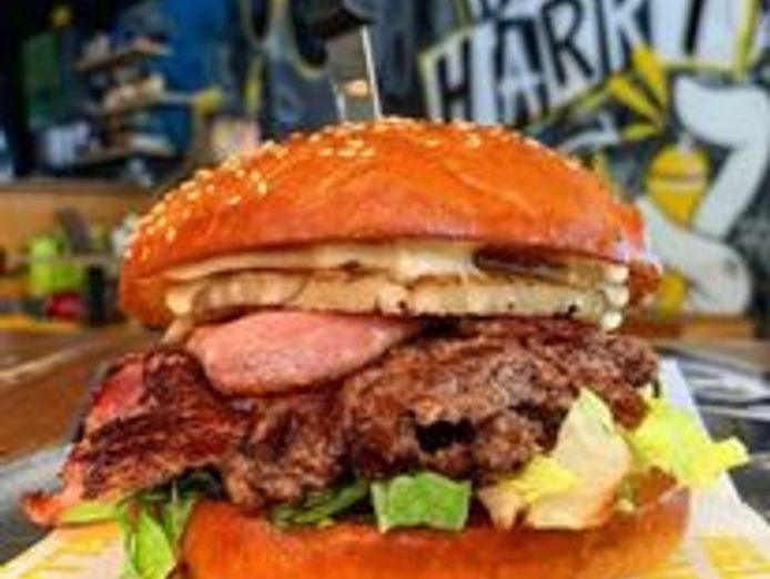 sack-the-boss-and-open-ur-burger-joint-now-5