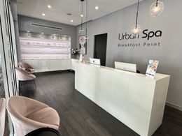 Urban Spa - Breakfast Point 