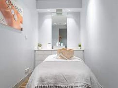 spa-clinic-fit-out-and-shop-neutral-bay-3