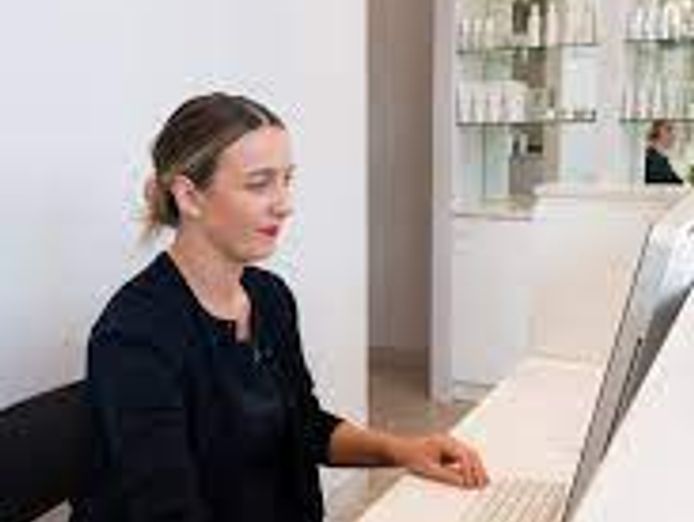 spa-clinic-fit-out-and-shop-neutral-bay-4