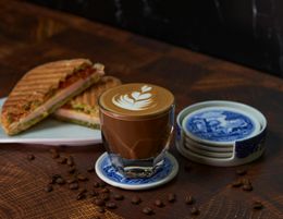 South Sydney/St George Café –25kg coffee, $23k/week, low rent, training provided