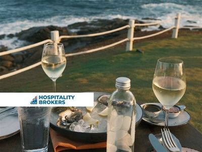 waterfront-restaurant-high-net-margins-4-days-trade-0