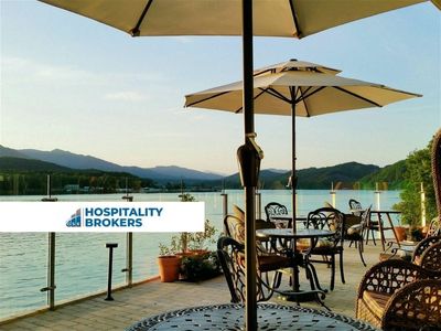 absolute-port-stephens-marina-frontage-profitable-cafe-0