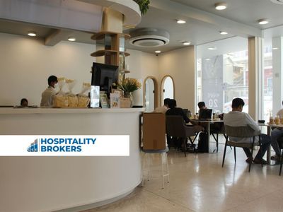 corporate-lobby-caf-233-27-margin-lifestyle-hours-0