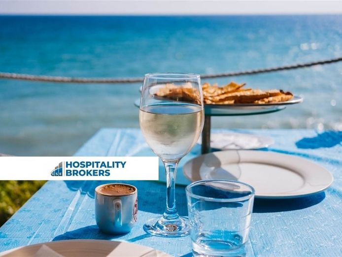 waterfront-sapphire-coast-restaurant-fantastic-lifestyle-0