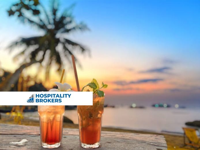 ocean-front-restaurant-bar-10-year-lease-great-profits-0